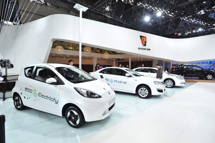 更时尚、更科技、更实用 “新一代跨领域专业SUV”荣威W5 Urban Concept全球首发